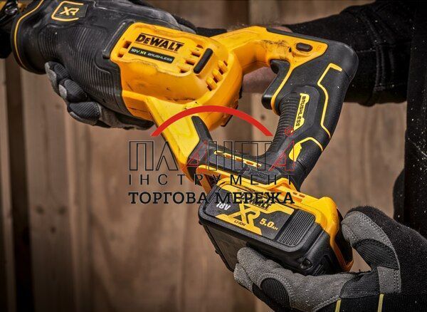 Пила шабельна акумуляторна DeWALT DCS382N+DCB187 DCS382N+DCB187 фото