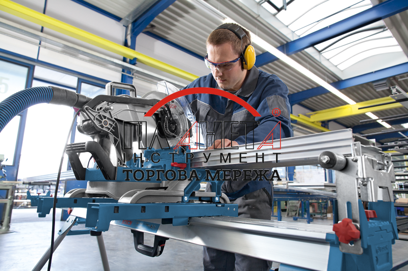 Торцювальна пила BOSCH GCM 12 JL - торцювальна пила BOSCH GCM 12 JL 0601B21100 фото