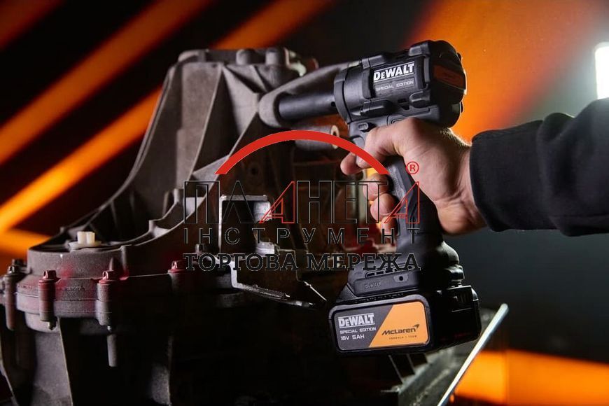 Гайкокрут ударний акумуляторний безщітковий McLaren F1 TEAM SPECIAL EDITION DeWALT DCF92MP2T DCF92MP2T фото