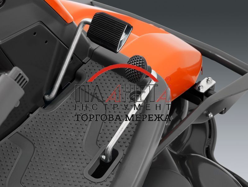 Райдер Husqvarna R 420TsXAWD (без ріжучої деки) (9676484-01) 9676484-01 фото