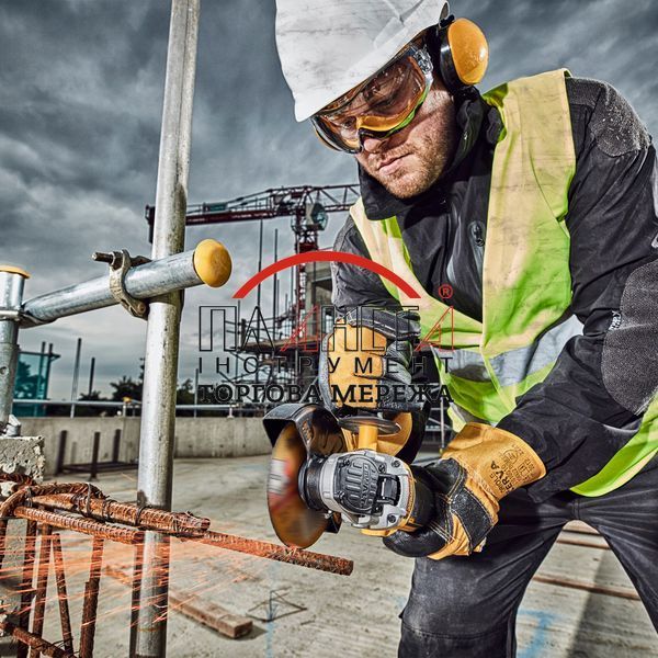 Шліфмашина кутова - болгарка акумуляторна безщіткова DeWALT DCG405P2 DCG405P2 фото