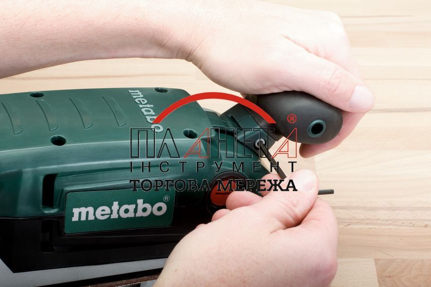 Стрічкова шліфувальна машина Metabo BAE 75 600375000 фото
