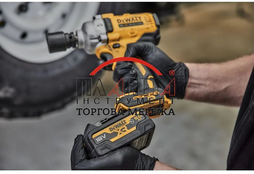 Гайковерт ударний акумуляторний безщітковий DeWALT DCF891N DCF891N фото