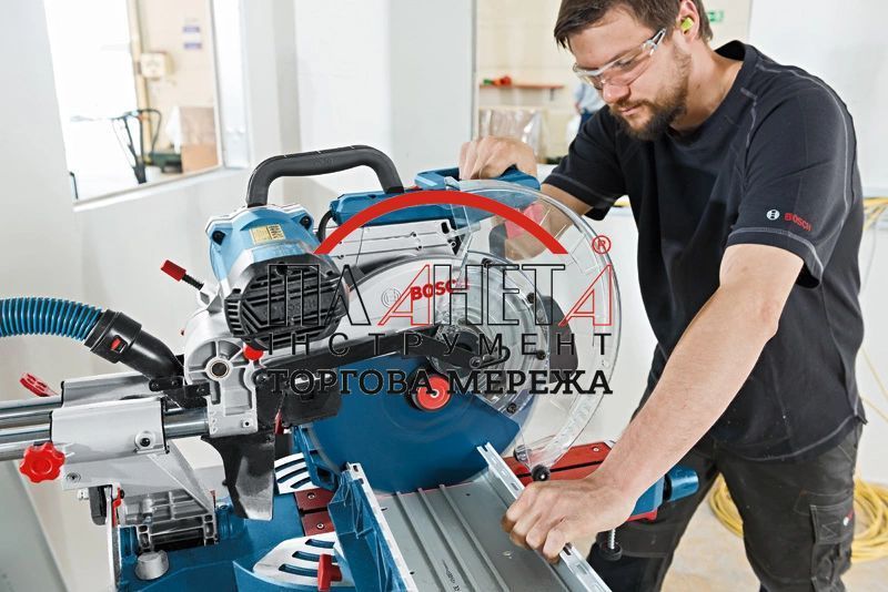 Пила торцювальна BOSCH GCM 12 SDE 0601B23100 фото