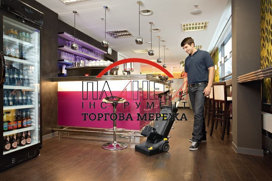 Підлогомийна машина KARCHER BR 30/4 C Adv 1.783-213.0 фото