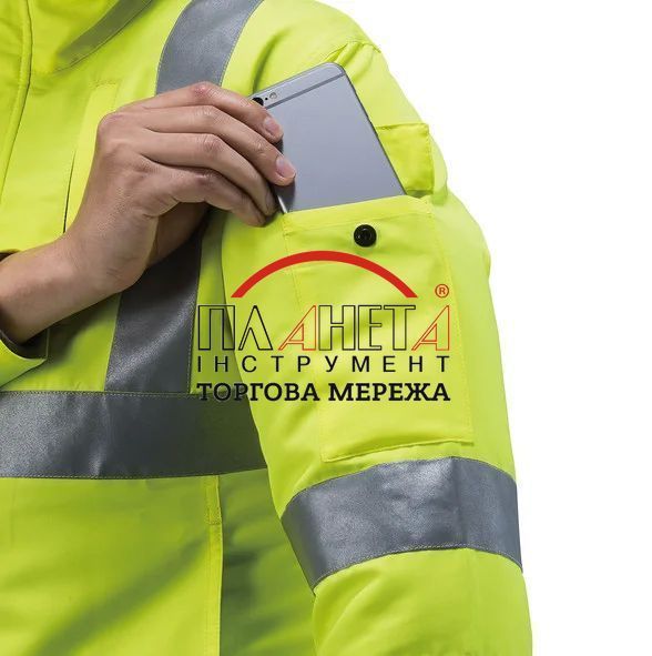 Акумуляторна куртка з вентиляцією Makita DFJ214Z3XL DFJ214Z3XL фото