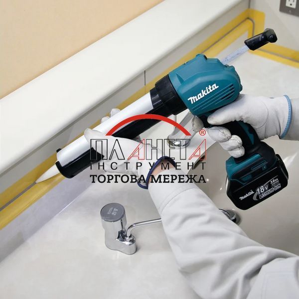 Акумуляторний пістолет для герметика Makita DCG180Z DCG180Z фото