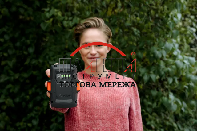Травокосарка Husqvarna 220iR KIT (АКБ+ЗП) (9707544-02) 9707544-02 фото
