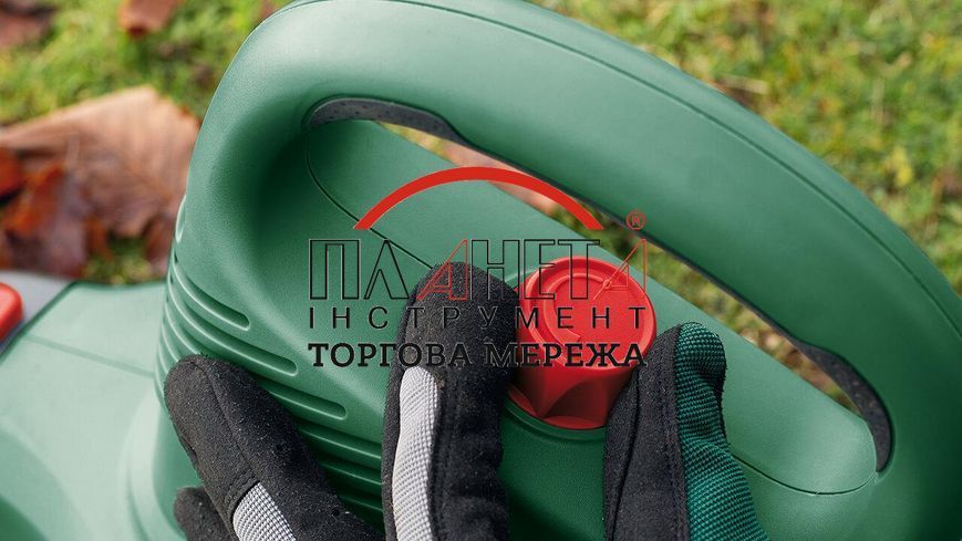 Воздуходувка BOSCH Universal GardenTidy 3000 (06008B1001) 06008B1001 фото