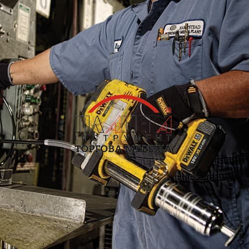 Пістолет маcляний акумуляторний DeWALT DCGG571M1 DCGG571M1 фото